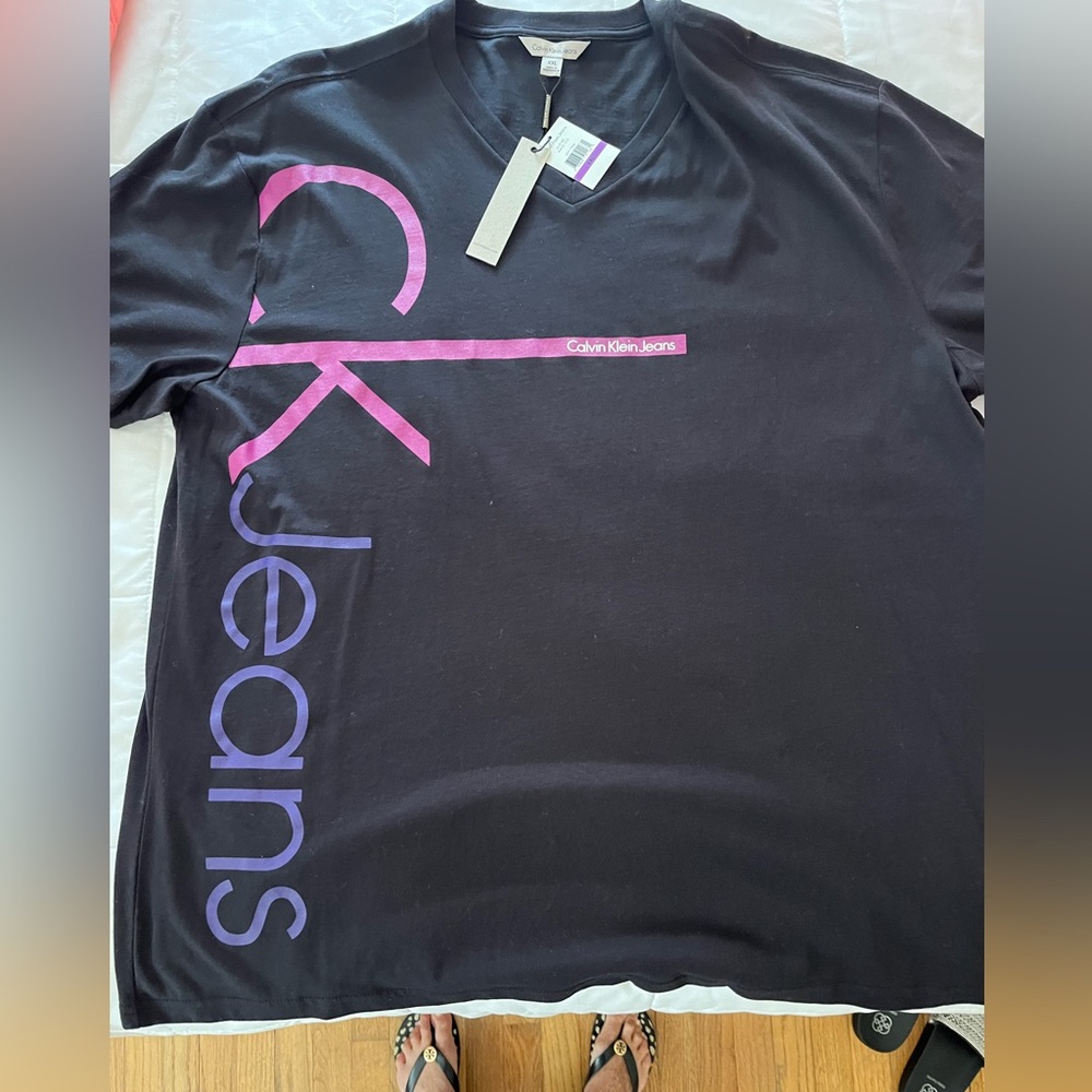Calvin Klein tee